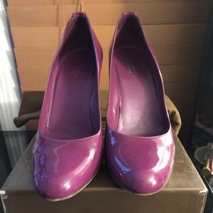 Gucci Patent Leather Pumps.